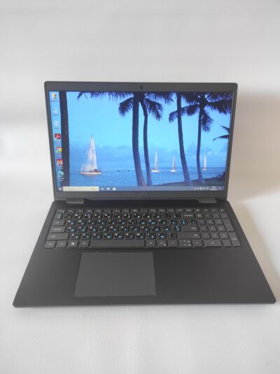 Офісний ноутбук Dell Latitude 3520+SSD 256Gb+RAM 8 Gb
